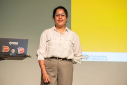 Sahiba Puri, gerente global de pet care da Euromonitor International, na abertura do Petfood Forum Europa 2026.