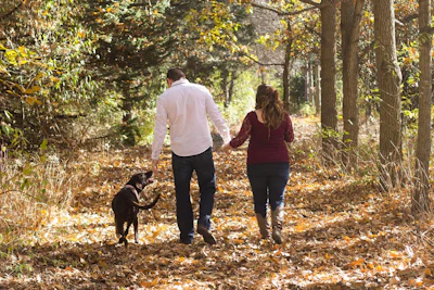 Jatocreate Family Walking Dog Pixabay e4 Aw0c Ey N5